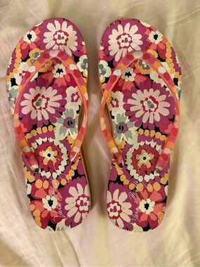 Vera Bradley Women’s Pink Floral Flip Flops - Casual Beach Sandals